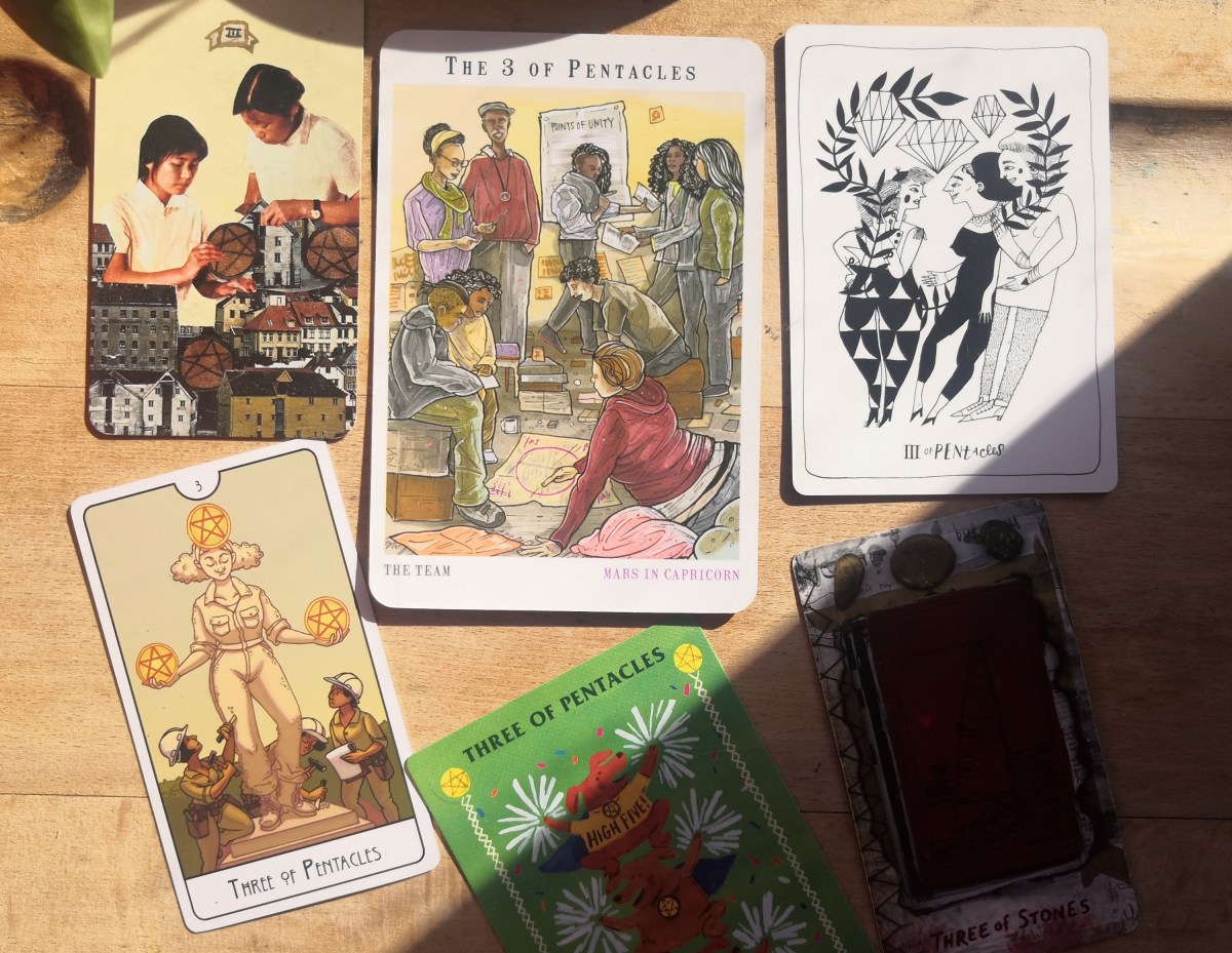 Le tarot en mots-clés: 3 de&nbsp;pentacles